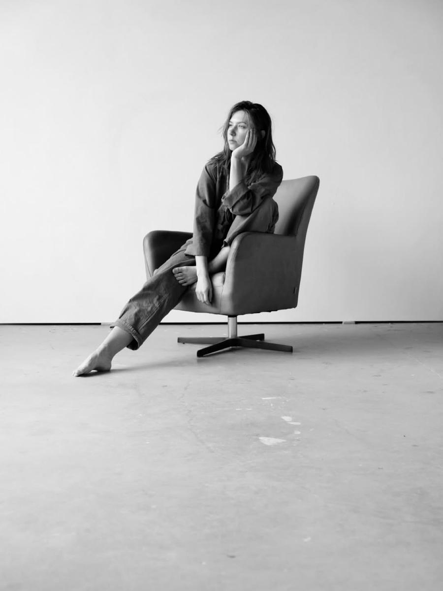 Portrait 1 by Pon Arsher