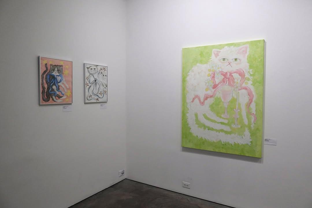 things i can’t lay to rest at Detour Gallery — Exhibition scene by Taylor Quitara